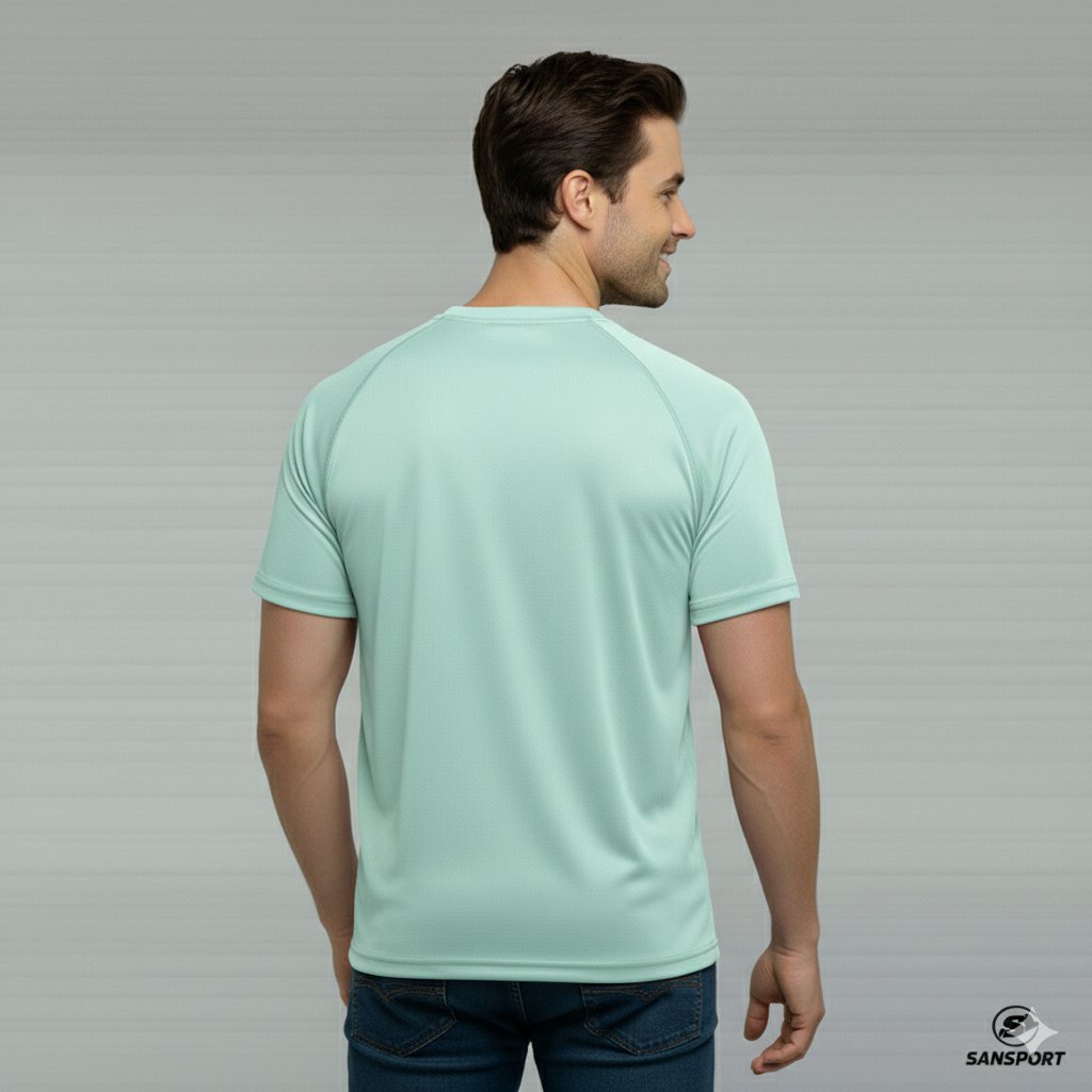 2025/10/1000060892.jpg Polera Deportiva Hombre Bahrain Celeste - Imagen 3